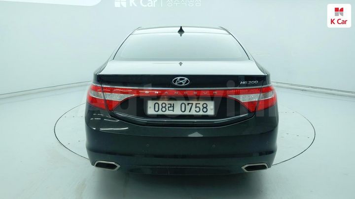 Hyundai Grandeur 2016 — 5