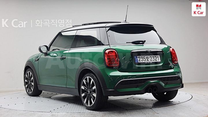 Mini Cooper 2023 — 2