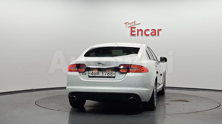 Jaguar XF 2014 — 4