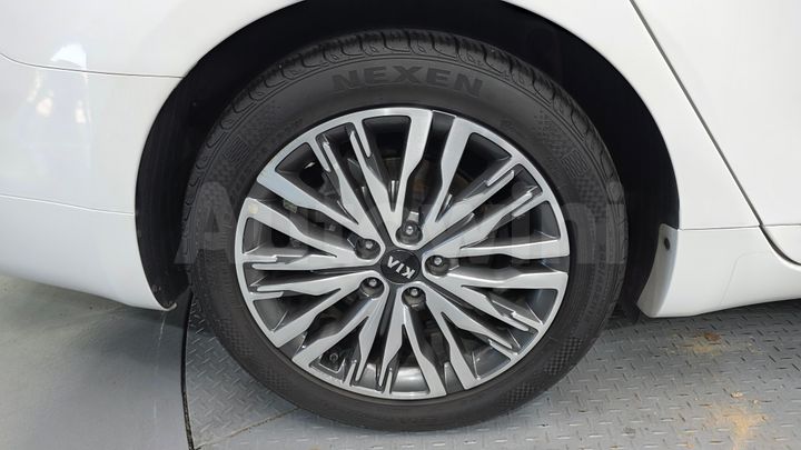 Kia K7 2020 — 5