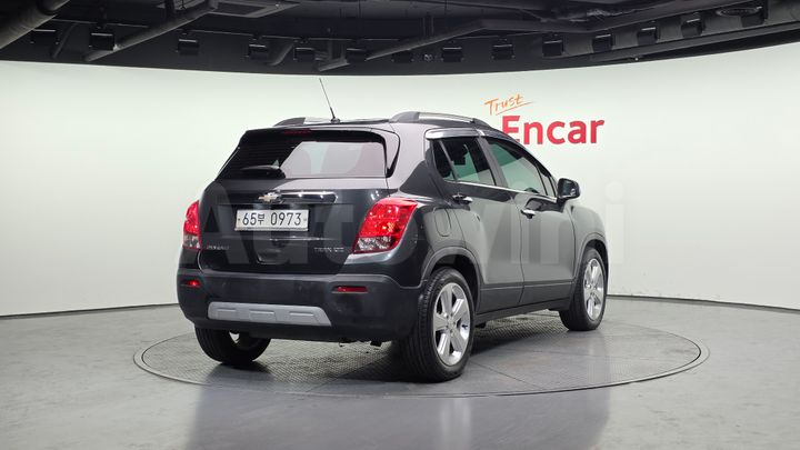 Chevrolet Trax 2016 — 2