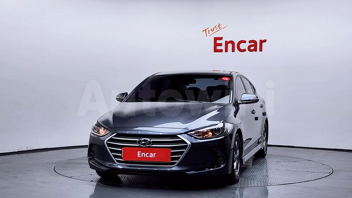 Hyundai Avante 2016 — 3