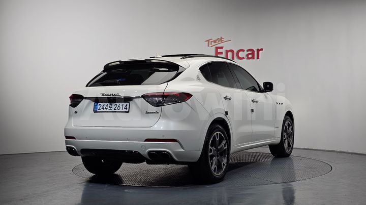 Maserati Levante 2018 — 2