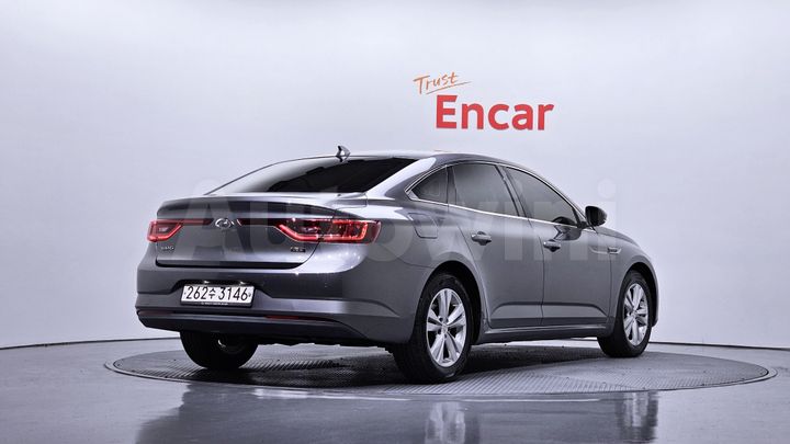 Renault SM6 2020 — 2
