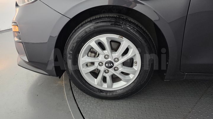 Kia K3 2019 — 5