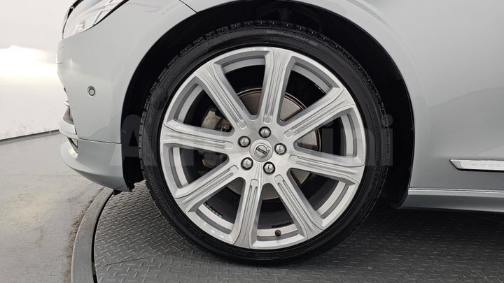 Volvo S90 2019 — 5