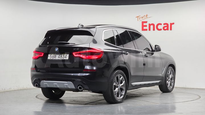 BMW X3 2018 — 2