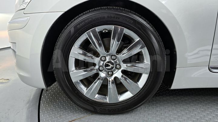 Hyundai Equus 2011 — 5