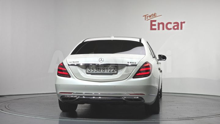 Mercedes Benz S Class 2020 — 4