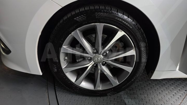 Hyundai Grandeur 2016 — 5