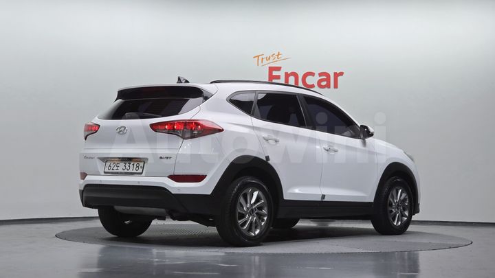 Hyundai Tucson 2016 — 2