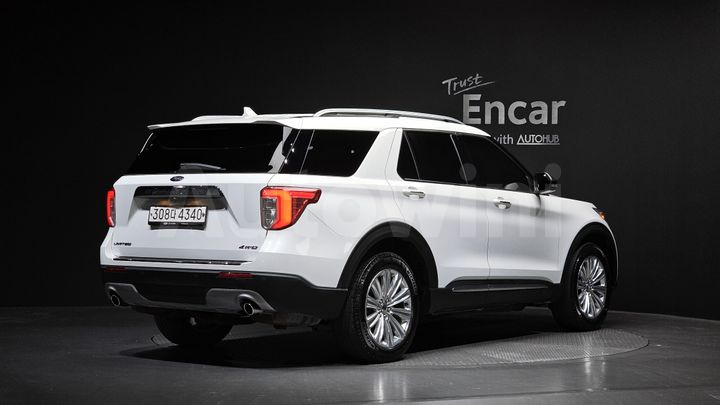 Ford Explorer 2021 — 2