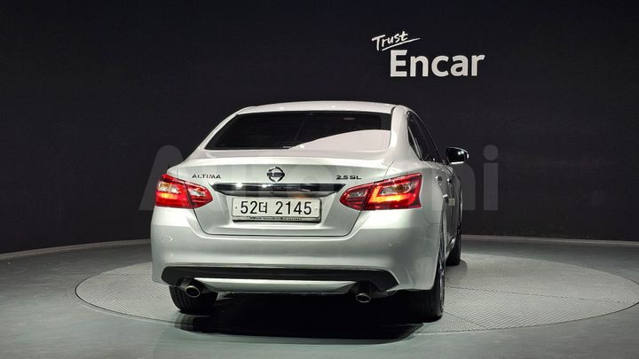 Nissan Altima 2017 — 4