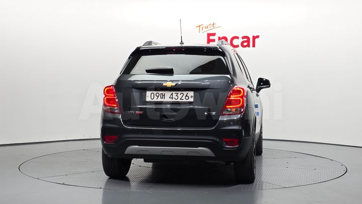 Chevrolet Trax 2018 — 4