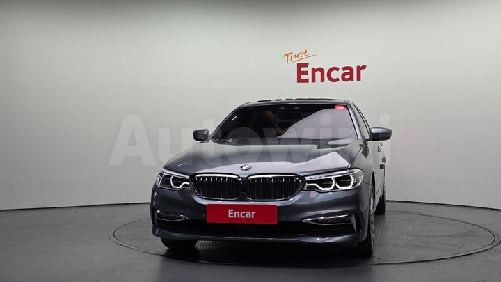 BMW 5 Series 2018 — 3