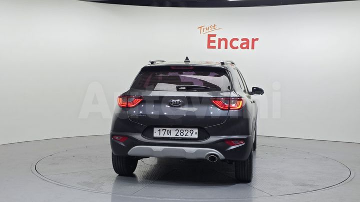 Kia Stonic 2019 — 4
