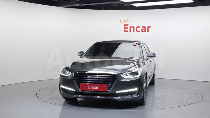 Genesis EQ900 2017 — 3