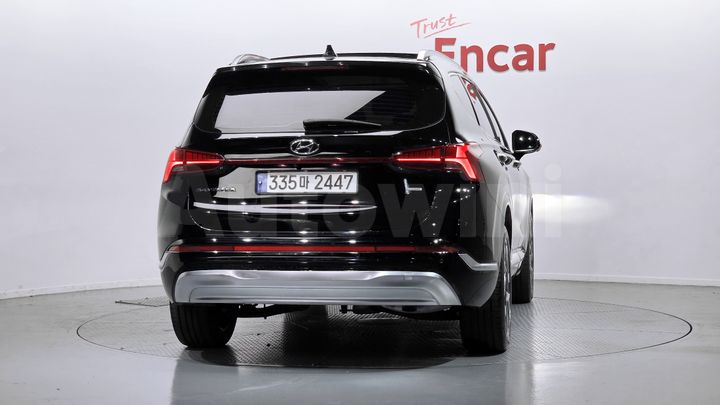 Hyundai SantaFe 2021 — 4