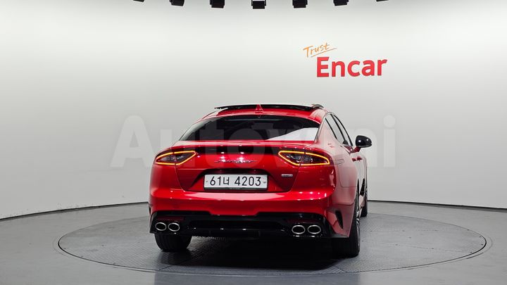Kia Stinger 2020 — 4