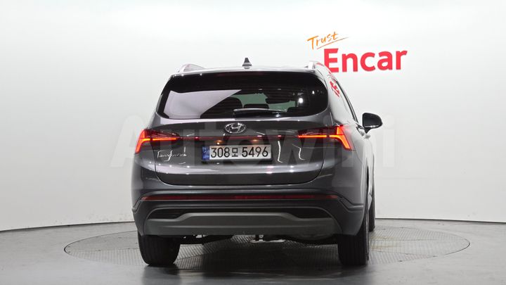 Hyundai SantaFe 2023 — 4