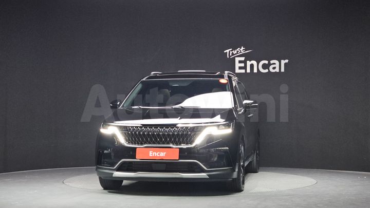 Kia Carnival 2023 — 3