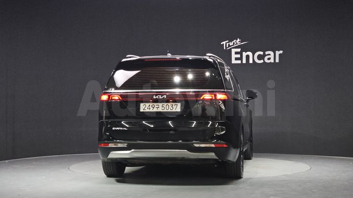 Kia Carnival 2023 — 4