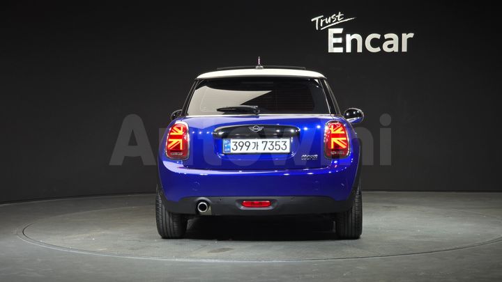 Mini Cooper 2020 — 4