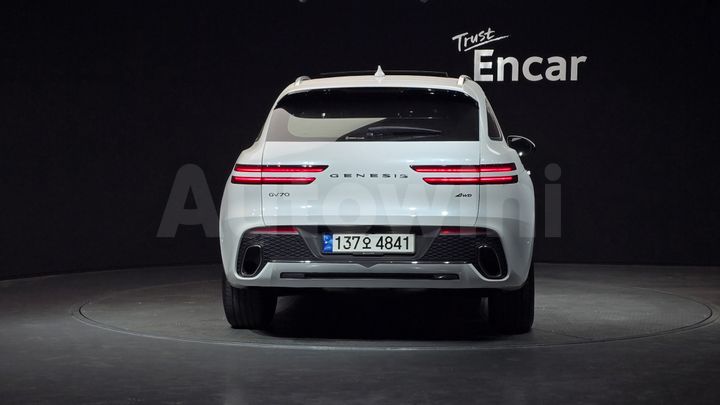 Genesis GV70 2023 — 4