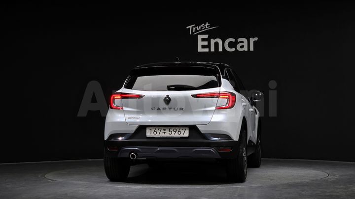 Renault Captur 2020 — 4