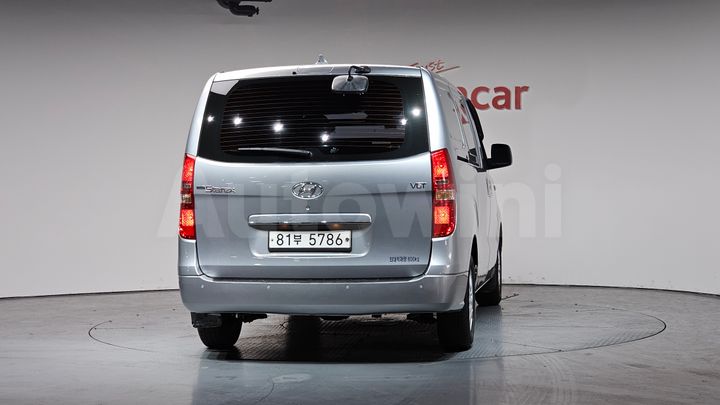 Hyundai Starex 2018 — 4