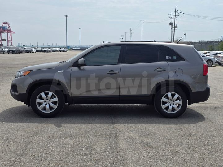 Kia Sorento 2010 — 3