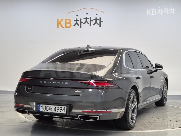 Genesis G90 2022 — 3