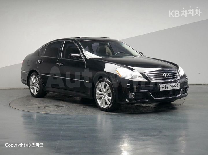 Infiniti M 2008 — 3