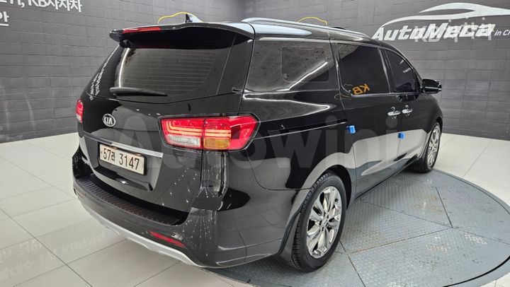 Kia Carnival 2018 — 5