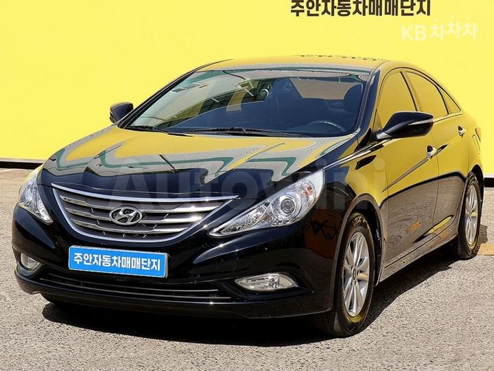 Hyundai Sonata 2012 — 2