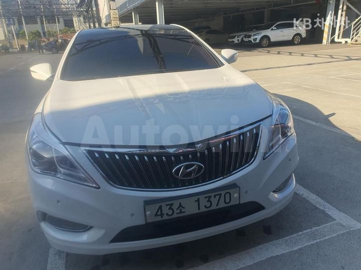 Hyundai Grandeur 2013 — 4