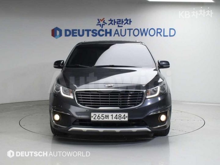 Kia Carnival 2018 — 3
