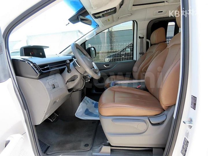 Hyundai Staria 2024 — 5