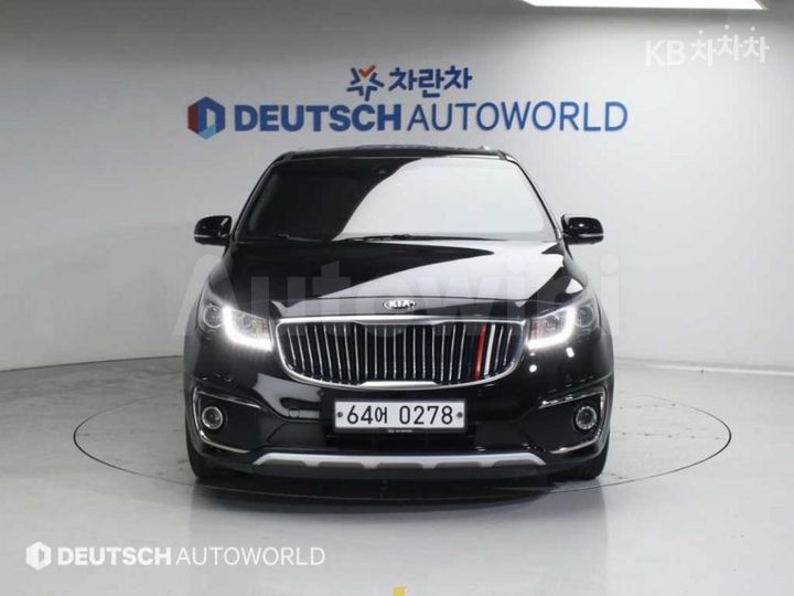 Kia Carnival 2017 — 2