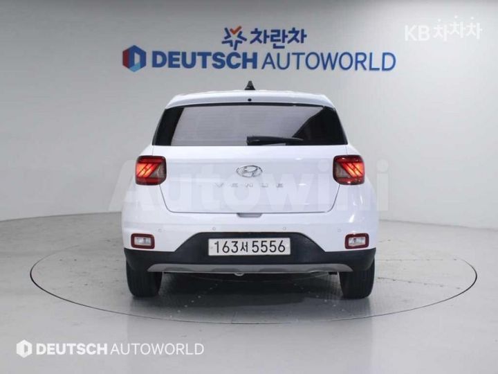 Hyundai Venue 2021 — 4