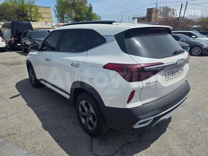 Kia Seltos 2023 — 5