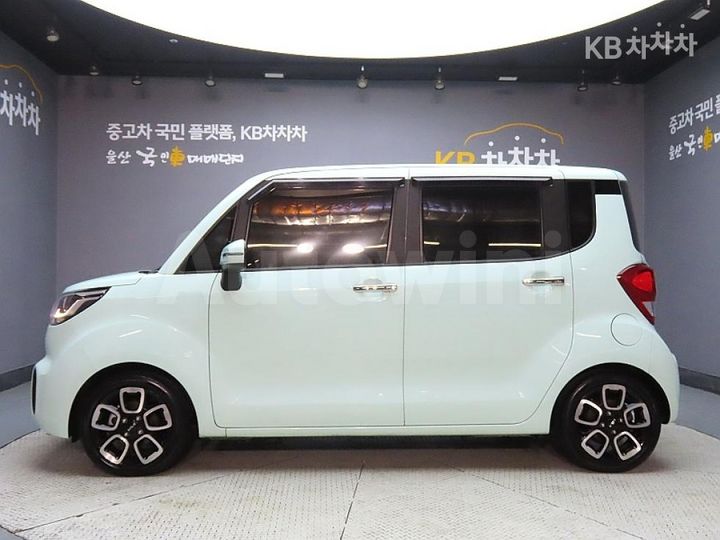Kia Ray 2022 KNACJ811BNT287400 — 5
