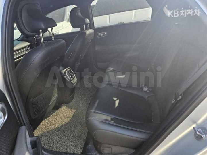 Hyundai Ioniq6 2023 — 5