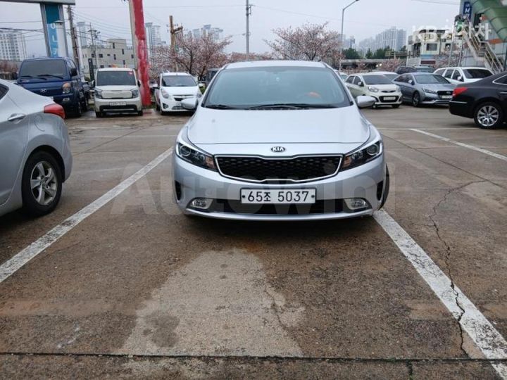 Kia K3 2018 — 2