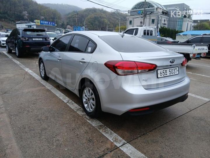 Kia K3 2018 — 3