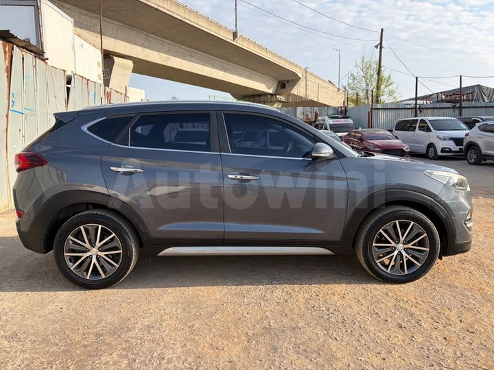 Hyundai Tucson 2017 — 5
