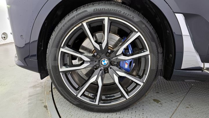 BMW X7 2021 — 5