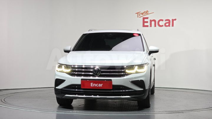 Volkswagen Tiguan 2021 — 3