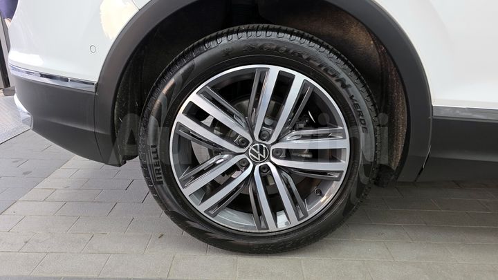Volkswagen Tiguan 2021 — 5