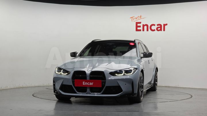 BMW M3 2023 — 3